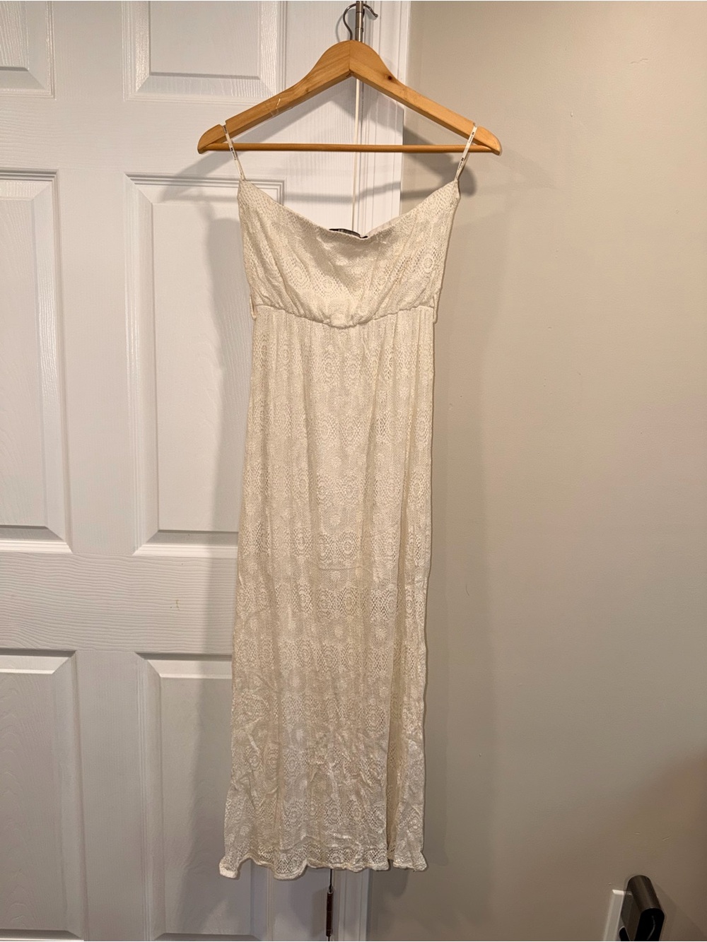 Forever 21 Ivory Strapless Lace Slip Dress - Picture 2 of 3